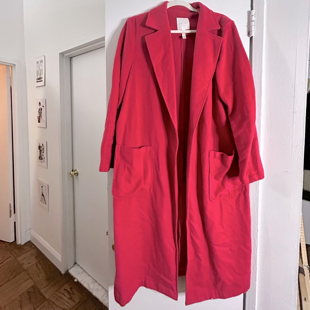 Hot pink jacket / coat w pockets